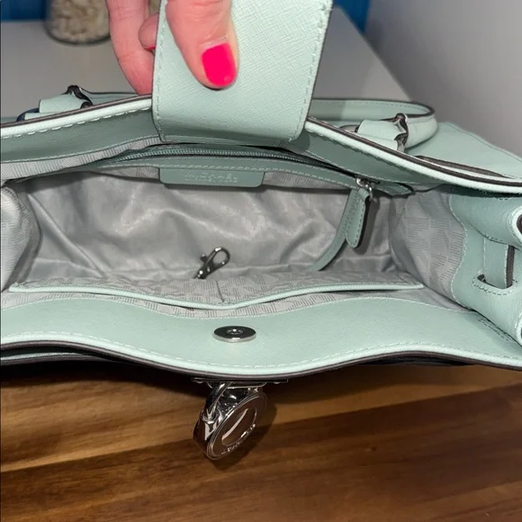 NWOT Authentic Michael Kors Hamilton East West Celadon Satchel - Picture 9 of 13